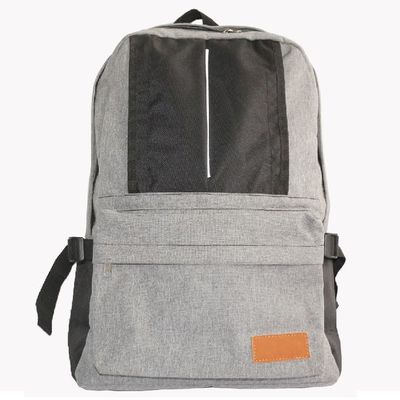 На открытом воздухе отражательный рюкзак перемещения ноутбука с отверстием наушников